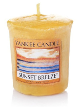 VONNÁ SVÍČKA YANKEE CANDLE SUNSET BREEZE VOTIVNÍ