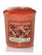 VONNÁ SVÍČKA YANKEE CANDLE CINNAMON STICK VOTIVNÍ